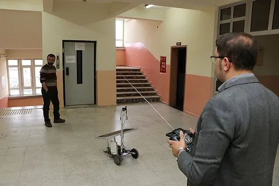 Türk akademisyenler kayıp kişileri bulacak robot geliştirdi