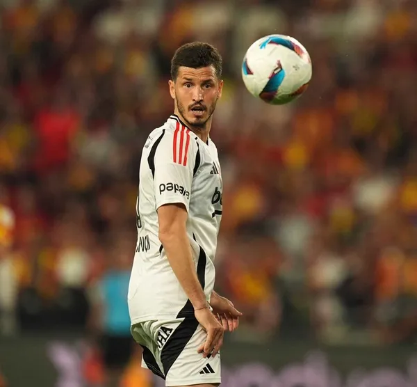 Ezber değil sıra dışı! Beşiktaş’ta Sergen Yalçın fırtınası...