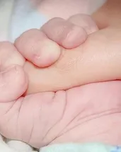 Deprem bebek yeni yuvasında