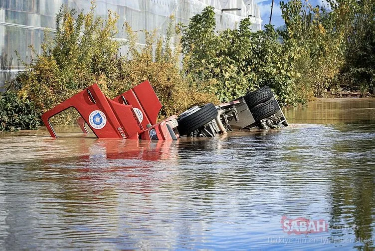 Antalya Kumluca Sel Felaketi son durum nedir, ölü ve yaralı var mı? ANTALYA SEL HABERLERİ
