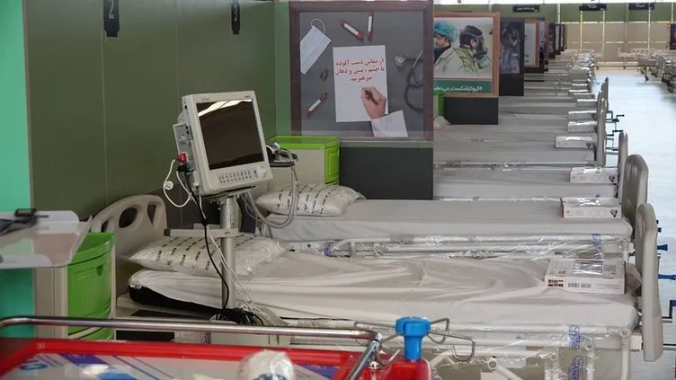Son dakika: İran’da hastahaneler yetersiz kalınca dev alışveriş merkezi dönüştürüldü