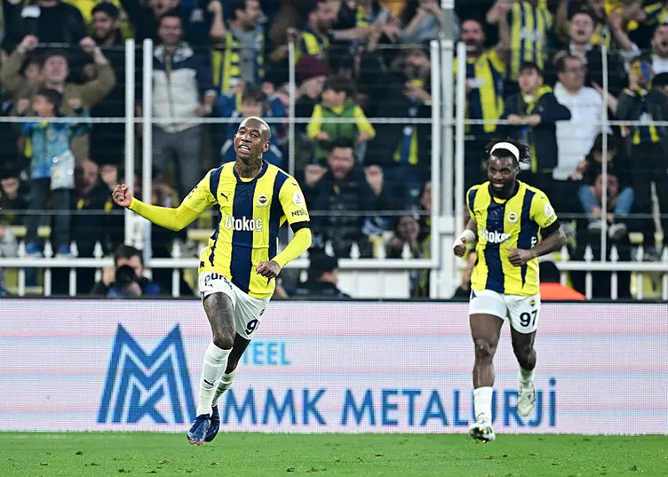 Fenerbahçe’de Diego Carlos’a şok tepki! Oyundan çıkarken yuhalandı...