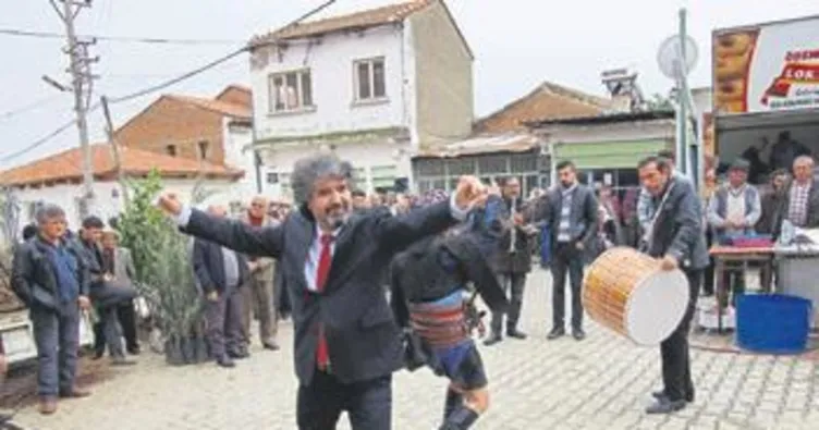 Zeybek oynadı destek istedi