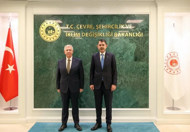 cevre-ve-sehircilik-bakani-murat-kurum-abb-baskani-mansur-yavasi-kabul-etti-1726576599876.jpg
