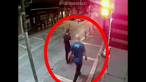 Son Dakika Istanbul Sile De Turk Bayragi Na Yapilan Kahpe Saldirinin Goruntuleri Ortaya Cikti Video Videosunu Izle Son Dakika Haberleri