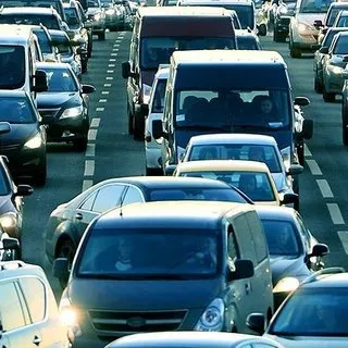 Hafif ticari araç satışları fren yaptı