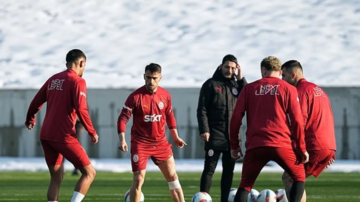 Galatasaray, pas ve taktik çalıştı!