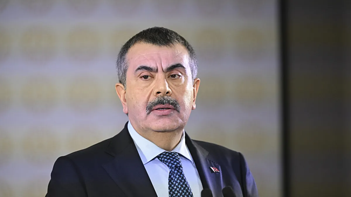 Milli Eğitim Bakanı Yusuf Tekin okullarda alınan yeni tedbirleri açıkladı: Okullardaki güvenli iklim güçlenecek