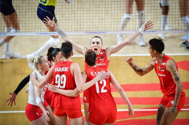 turkiye-italya-voleybol-maci-tarihi-2025-vnl-2025-filenin-sultanlari-turkiye-italya-maci-ne-zaman-saat-kacta-h-1752271266335.jpg