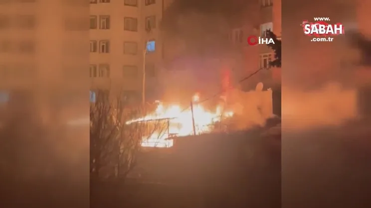 Kağıthane’de gecekondu alev alev yandı | Video