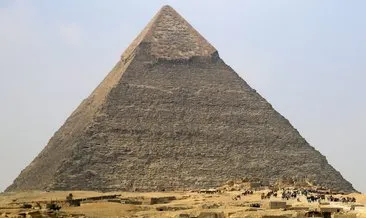 Piramitleri uzaylılar mı yaptı? Büyük sır nedir?