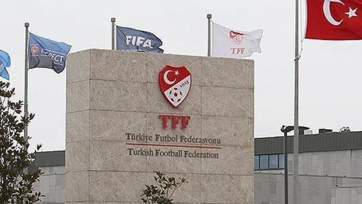 Tahkim Kurulu, 123 futbolcunun cezasını onadı! Tahkim Kurulu, 123 futbolcunun cezasını onadı!