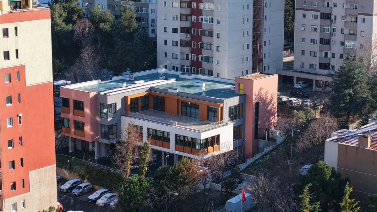 İstanbul’da ikili eğitim oranı son 3 yılda yüzde 19’a düştü İstanbul’da ikili eğitim oranı son 3 yılda yüzde 19’a düştü