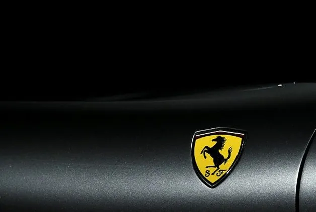 APPLE AYRILMIŞTI, ŞİMDİ FERRARİ CEO'SU OLABİLİR!