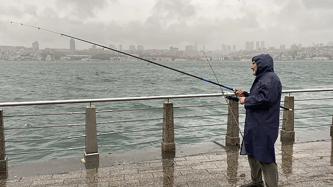 Meteoroloji'den yeni hava durumu raporu! O tarihe dikkat: 29 il için sağanak uyarısı