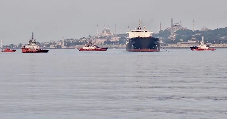İstanbul Boğazı’nda gemi trafiği geçici olarak durduruldu