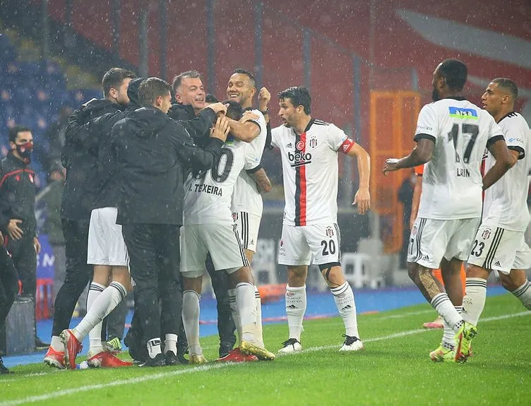 Son dakika: Başakşehir mağlubiyeti sonrası sert sözler! ’Sporting ve Galatasaray maçlarında Sergen Yalçın acilen...’