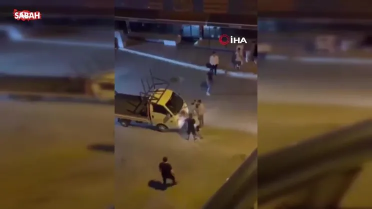 Kadınlara rahatsızlık verdiği iddia edilen şahsa mahalle dayağı | Video