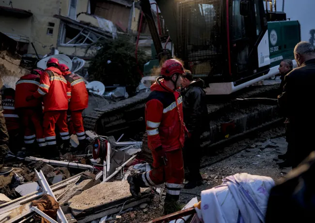 son-dakika-kahramanmaras-deprem-bolgesinden-aci-haberler-olu-ve-yarali-sayisi-icin-yeni-aciklama-1675711788909.jpg SON DAKİKA: Kahramanmaraş deprem bölgesinden acı haberler! AFAD'dan ölü sayısı ve yaralı sayısı için yeni açıklamalar