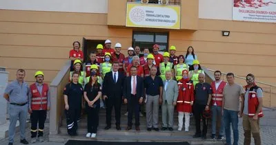 Meslek lisesinde nefes kesen tatbikat: Sirenler çaldı, öğrenciler kurtarıldı! #kirikkale