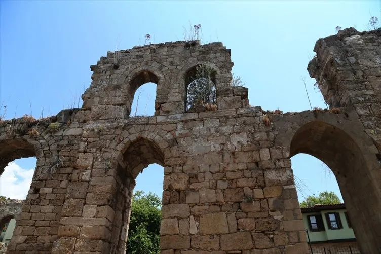 Fethin sembolü olan cami restore ediliyor