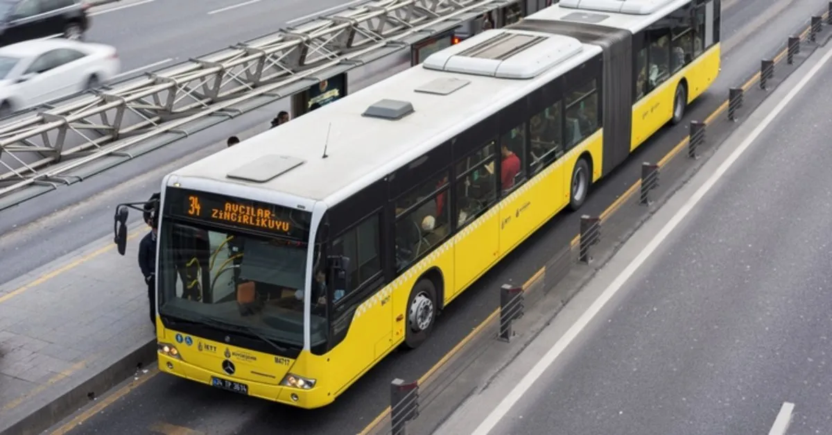 hafta sonu sokaga cikma yasaginda metrobus metro otobus var mi calisiyor mu bugun otobusler calisiyor mu toplu tasima var mi son dakika yasam haberleri