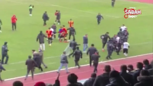 Amatör maç bitti, futbolcular birbirine girdi | Video