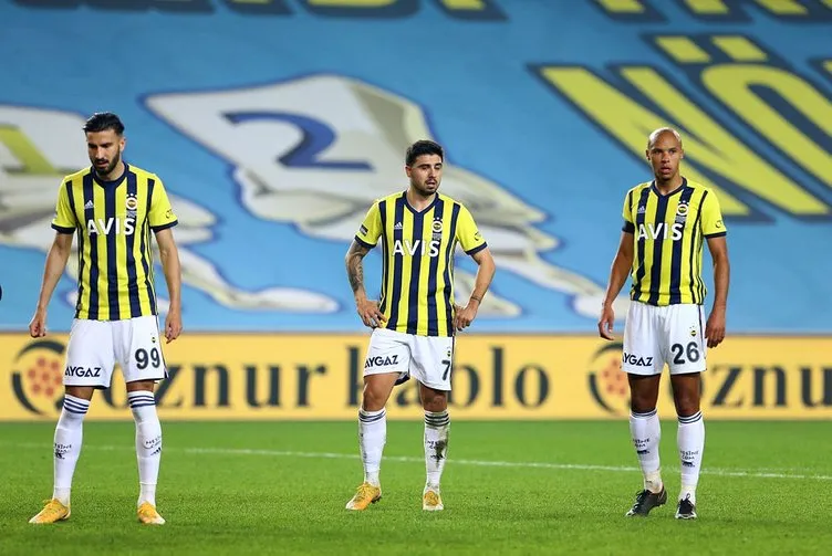 Son dakika: Fenerbahçe’de Caner’den sonra Ozan Tufan’a da mı ceza verildi? Mert Hakan sürprizi...