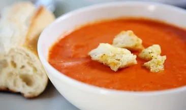 Başlangıçların en lezzetlisi: Sütlü domates çorbası