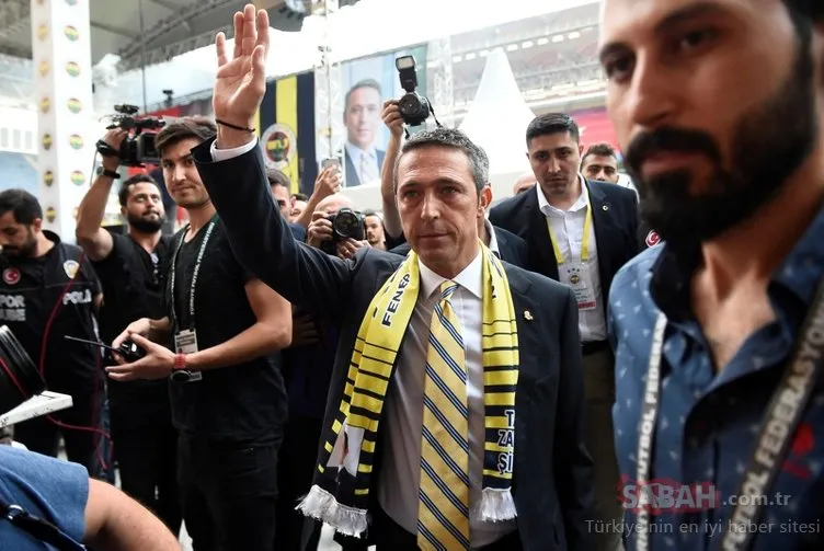 Fenerbahçe'nin yeni hocası İstanbul'a geliyor