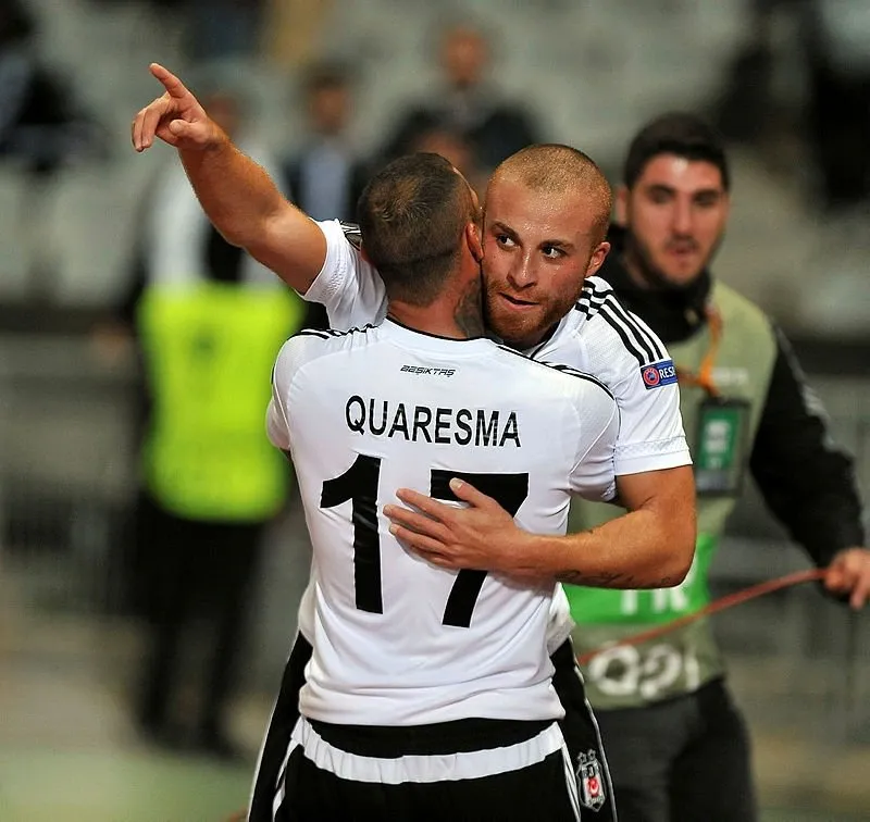 Beşiktaş günün transfer haberleri Çinden piyango gibi teklif 73