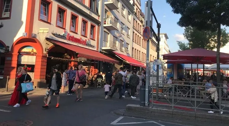 İş adamı Alber Rıfat Bayraktar SABAH’a anlattı: Zekeriya Öz’ü dövdüm, yüreğim soğudu