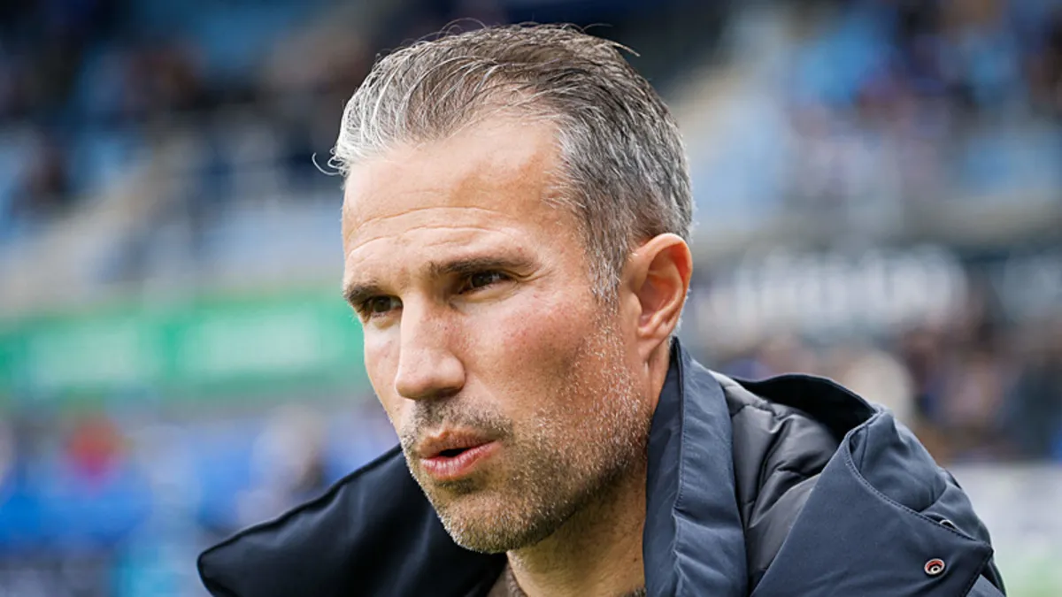 Feyenoord teknik direktörü Robin van Persie