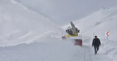 Hakkari’de 1326 kilometre karla mücadele çalışması yürütüldü