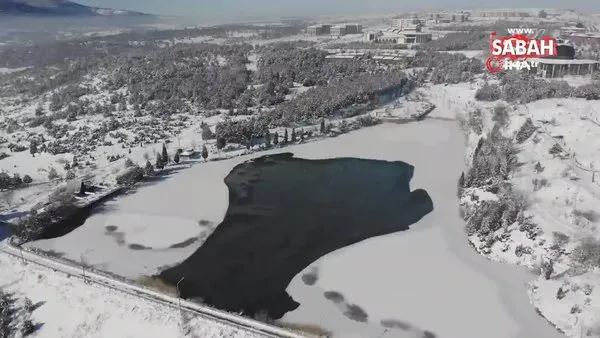 Kütahya'daki 'Saklıgöl' buz tuttu | Video