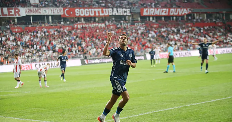 Oğuz Aydın, Fenerbahçe’de yeni transfer etkisi yaptı!
