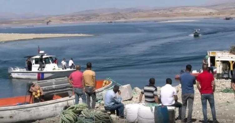 Keban’da batan teknedeki balıkçıyı aramalarda 3’üncü gün