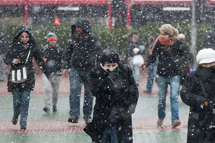 Meteoroloji’den son dakika hafta sonu hava durumu uyarısı! İstanbul’a ne zaman kar yağacak?