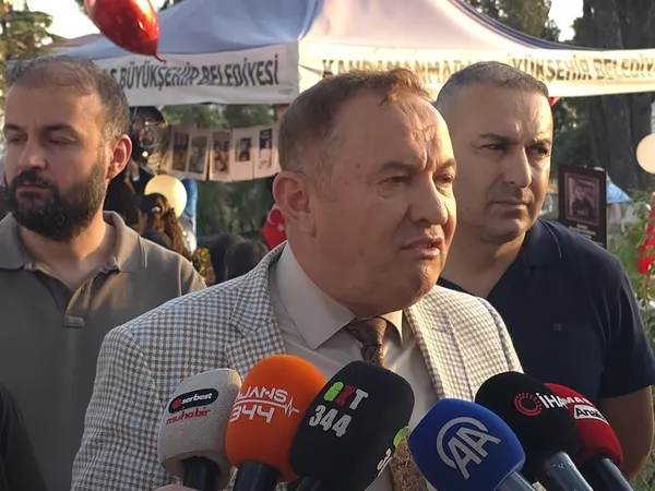 bayram-nabinin-dogum-gununde-mevlid-okutuldu-acili-ailelerden-dikkat-ceken-mesaj-1788465142542.jpeg