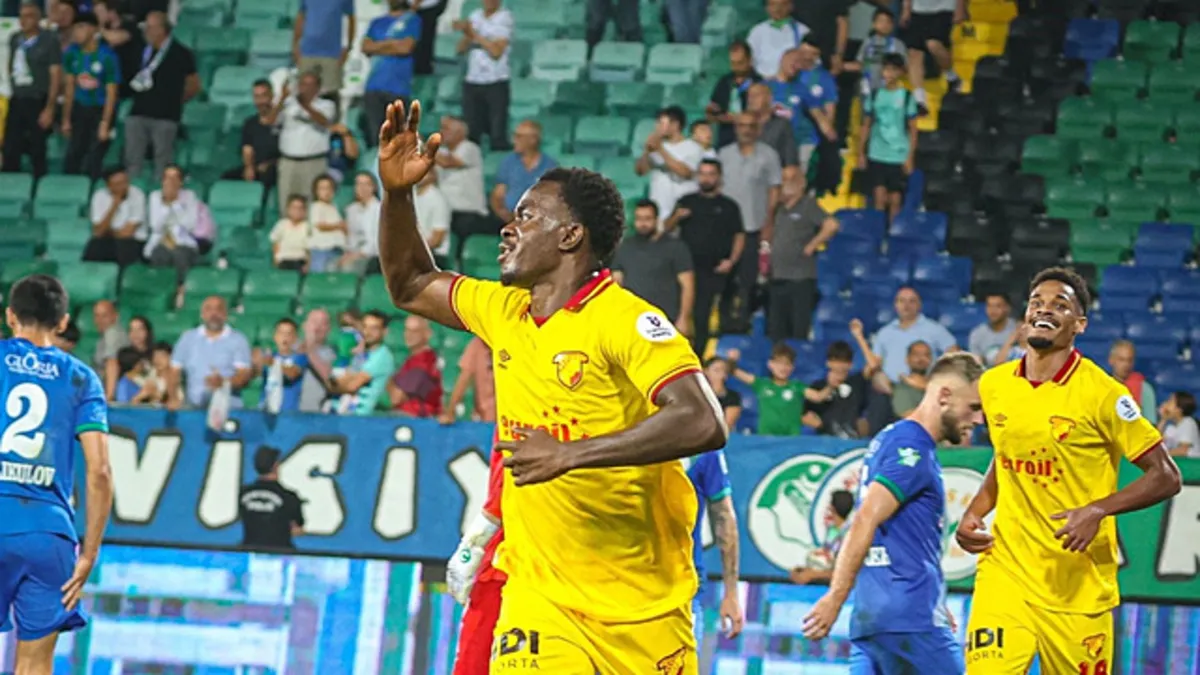 Göztepe’de Anthony Dennis’e Premier Lig’den kanca! Göztepe’de Anthony Dennis’e Premier Lig’den kanca!