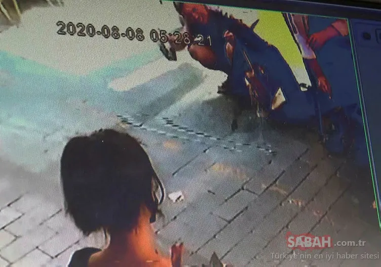 Sokak ortasına tuvaletini yaptı! O anlar böyle görüntülendi...