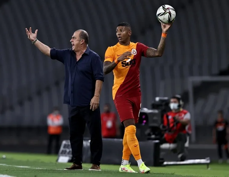 Son dakika: Galatasaray’ın yıldızı içiin olay sözler! Saçma sapan işler yapıyor, Fatih Terim buna el koymalı