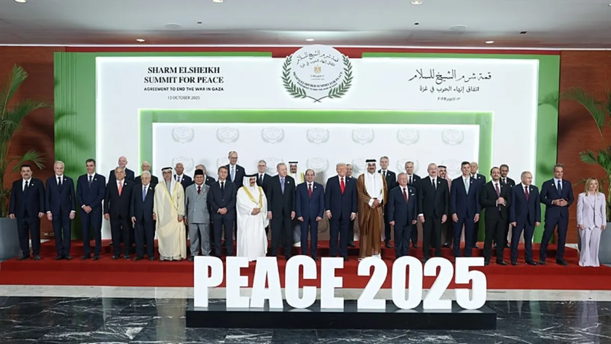 Tarihi Gazze Zirvesi'nde aile fotoğrafı çekimi yapıldı