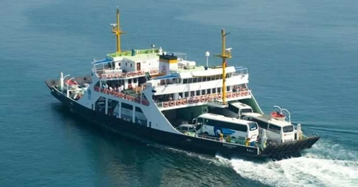 Son Dakika Bozcaada Feribot Seferlerine Firtina Engeli Son Dakika Haberler