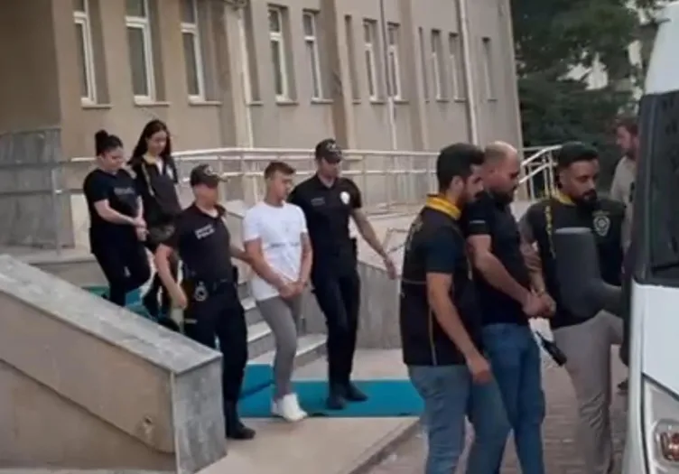 Sandalye kavgası kanlı bitti! Katilin sözleri yok artık dedirtti! Bıçağı iyi soktum baba...