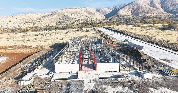 Ucuz et için dev tesis