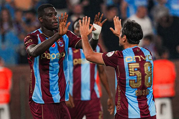 canli-super-ligde-trabzonspor-genclerbirligi-maci-penalti-karari-goller-art-arda-1788715140276.jpg