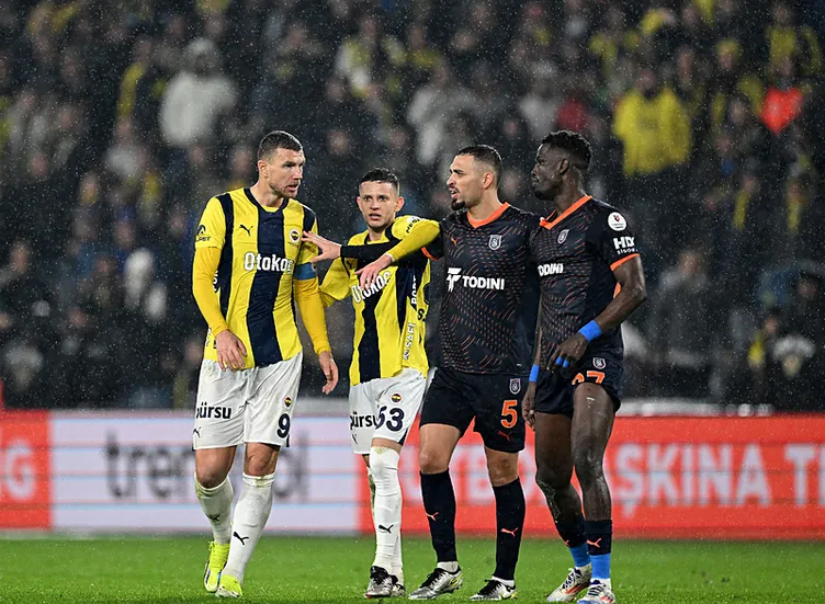 Son dakika haberi: VAR kayıtları açıklandı! Galatasaray - Trabzonspor maçındaki o pozisyon çok tartışılmıştı...