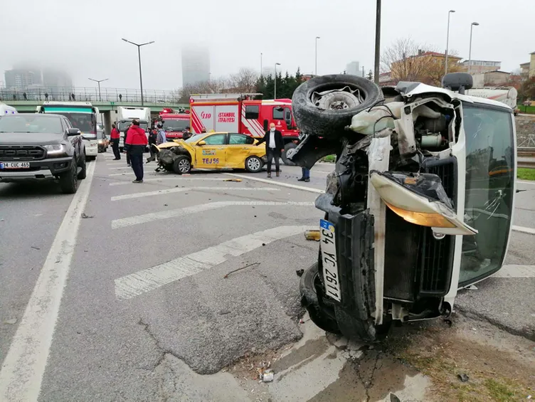 Son dakika: Ataşehir'de can pazarı! Yol adeta savaş alanına döndü...