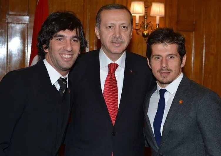 Emre ve Arda’dan Başbakan Erdoğan’a forma